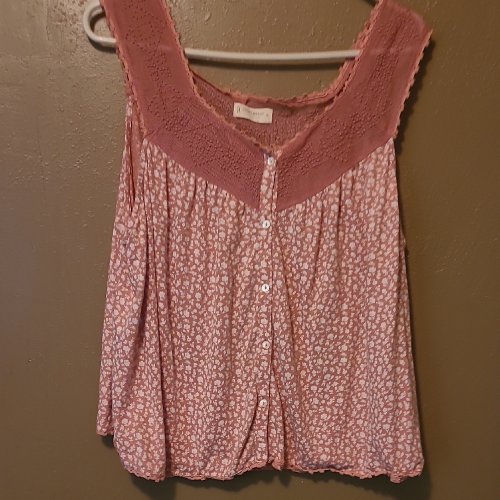 Lucky Brand Pink Sleeveless Blouse with Bib Collar